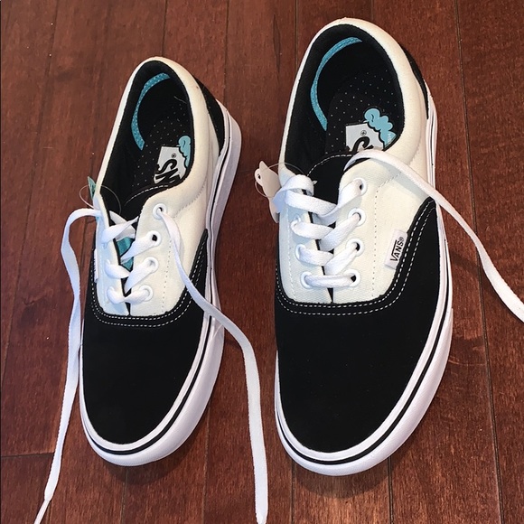 Vans Shoes - Vans Comfy Cush Era Sneakers